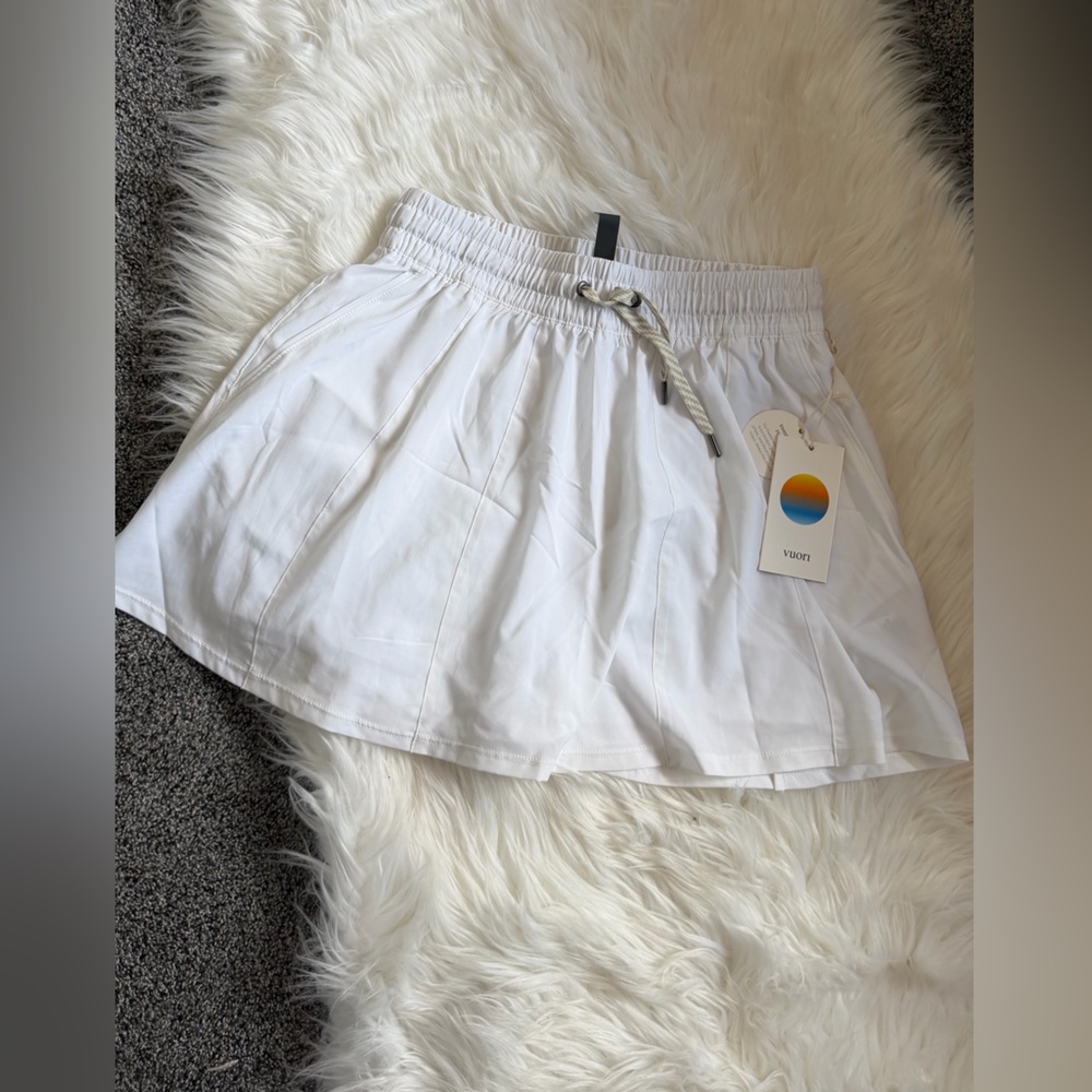 Vuori White Athletic Skirt